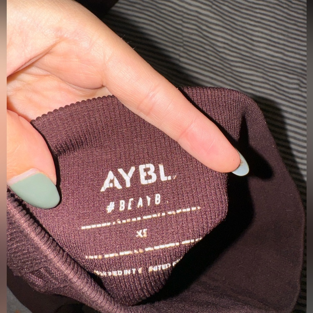 AYBL workout set - Picture 4 of 5